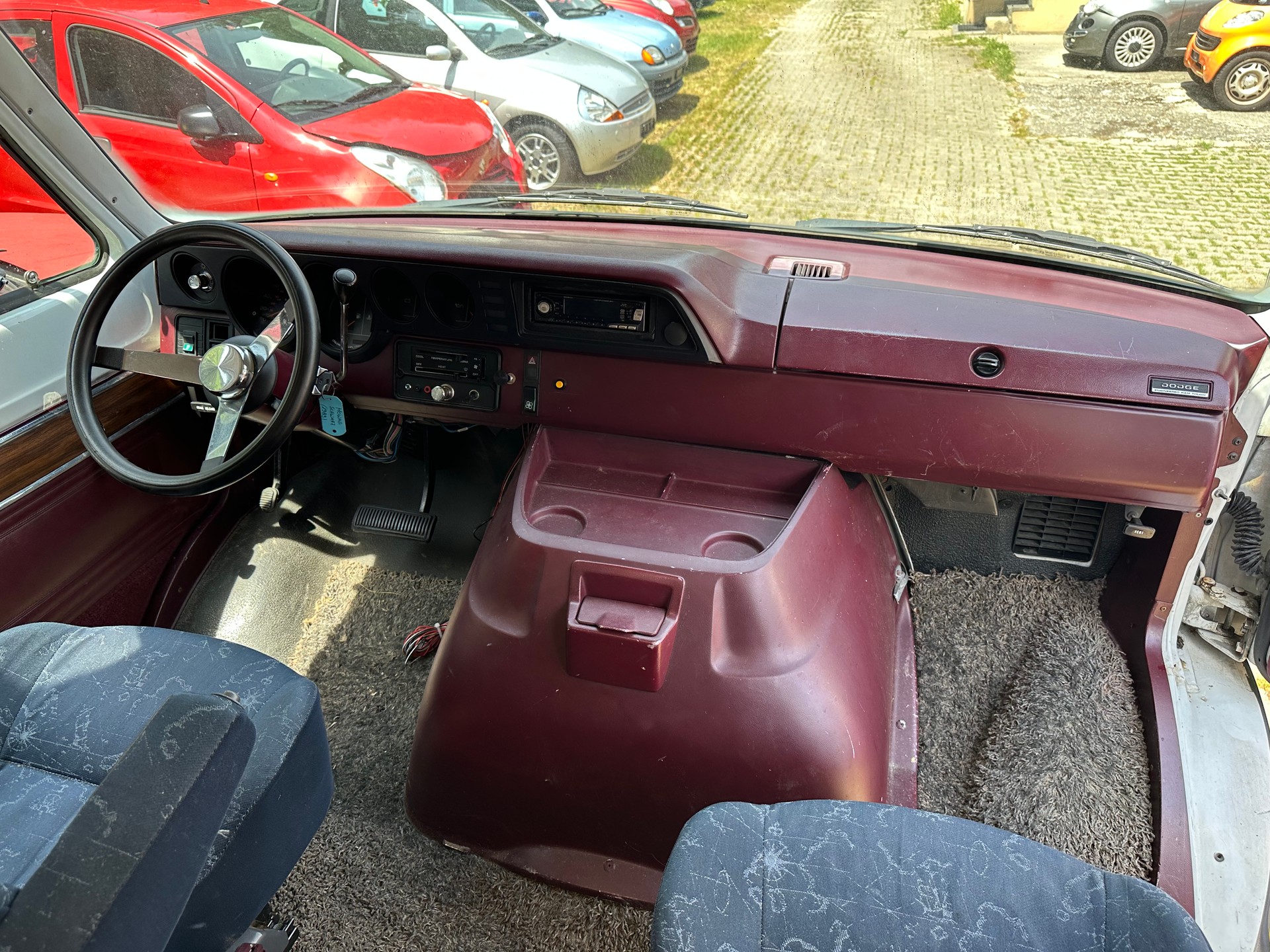 MOWAG B 350 N8 CHRYSLER Van 5.9L-image-12