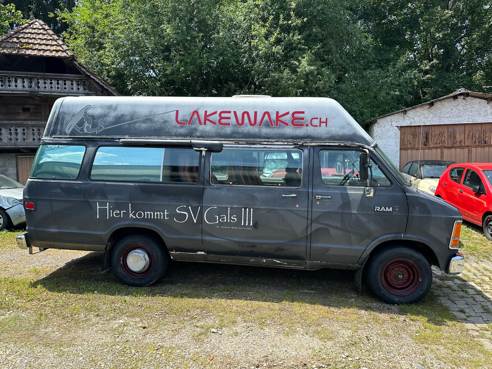 MOWAG B 350 N8 CHRYSLER Van 5.9L-image-0