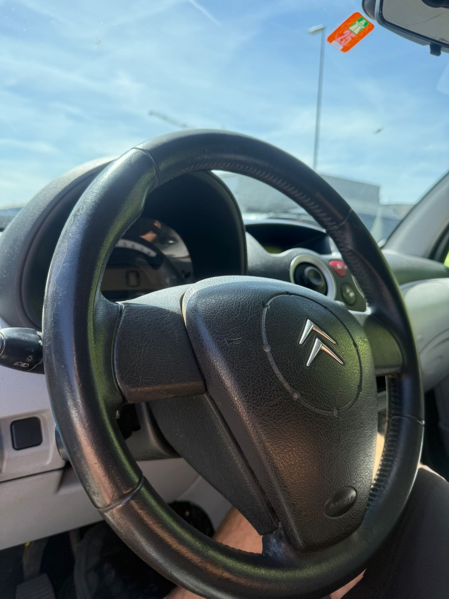 CITROEN C3 1.4i 16V Exclusive-image-14