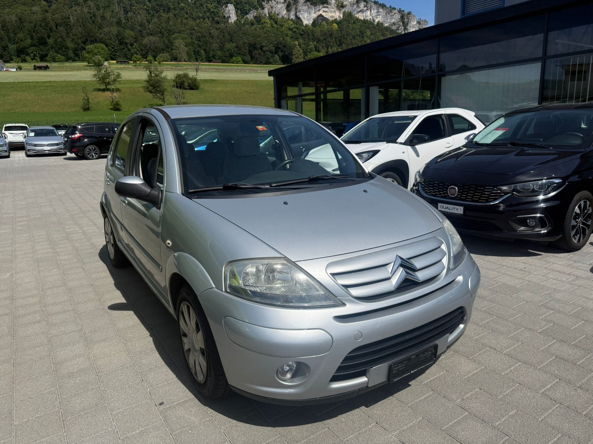 CITROEN C3 1.4i 16V Exclusive-image-2