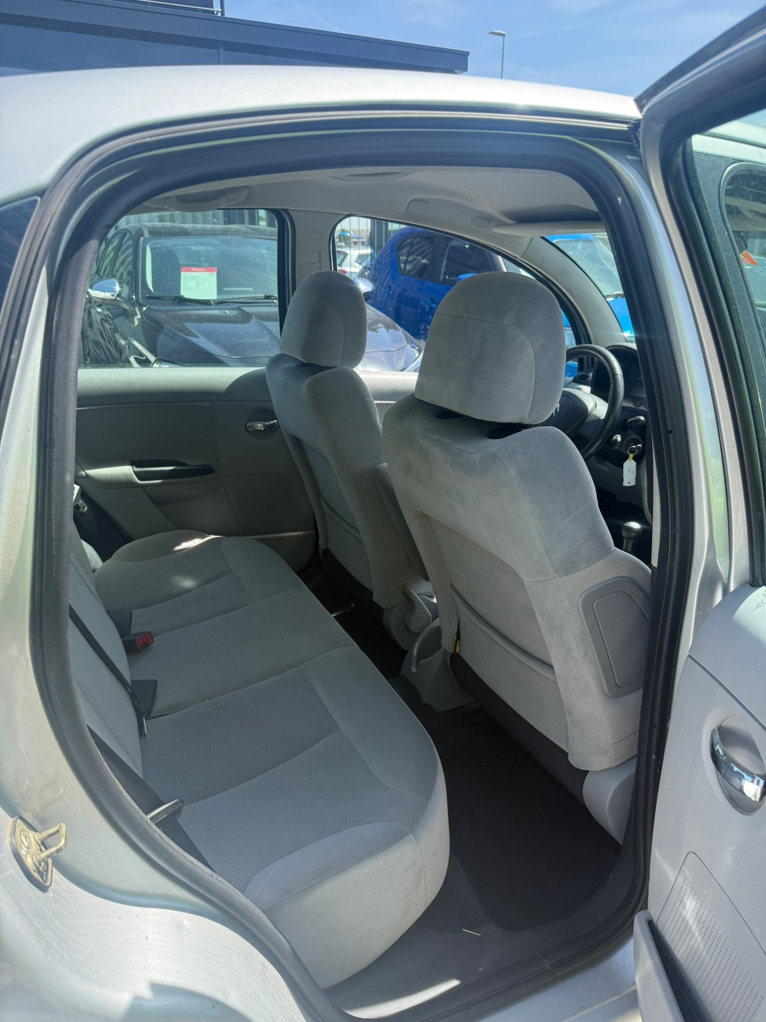 CITROEN C3 1.4i 16V Exclusive-image-13