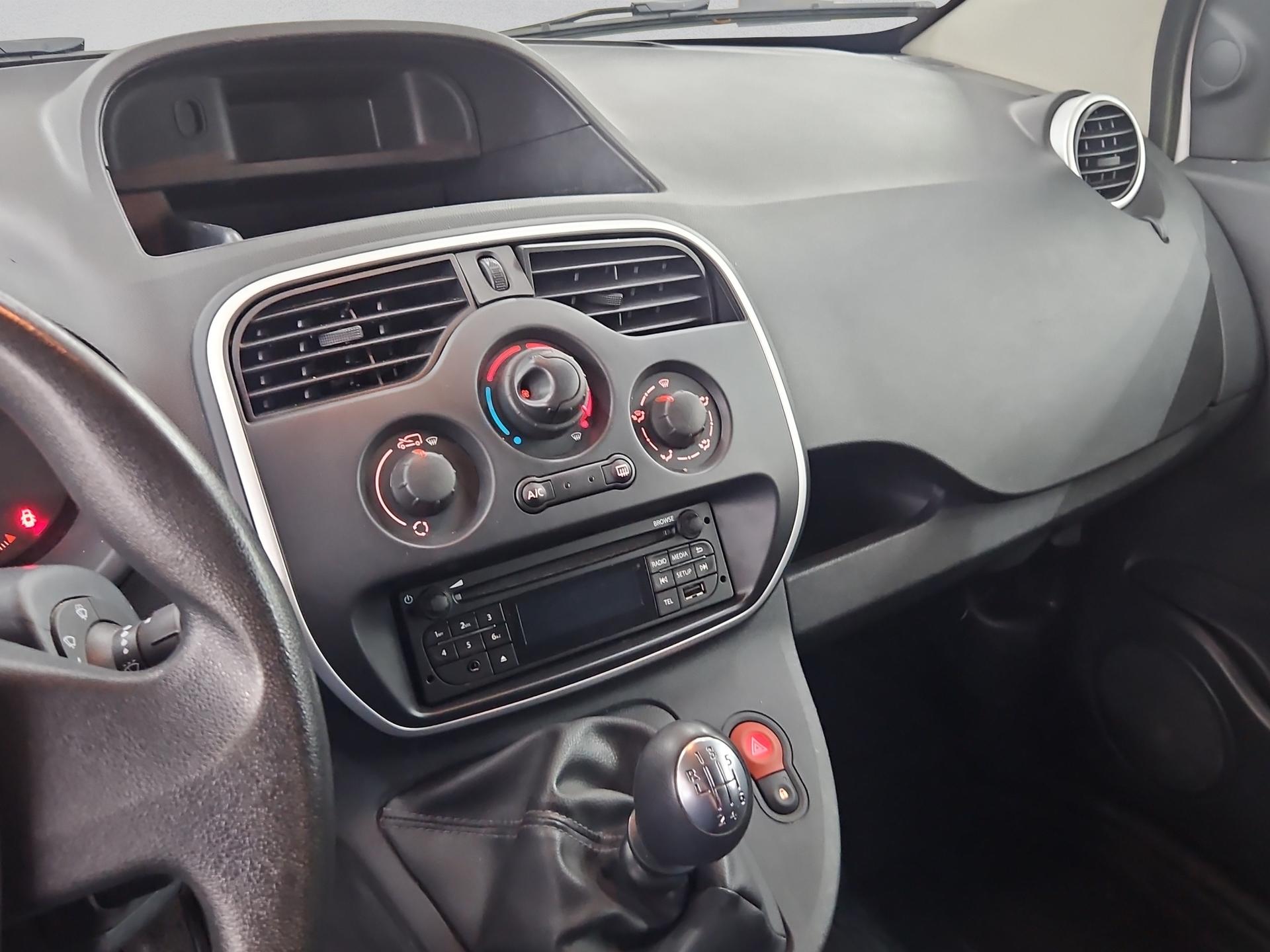 RENAULT Kangoo Medium dCi 95 ENERGY Business-image-9