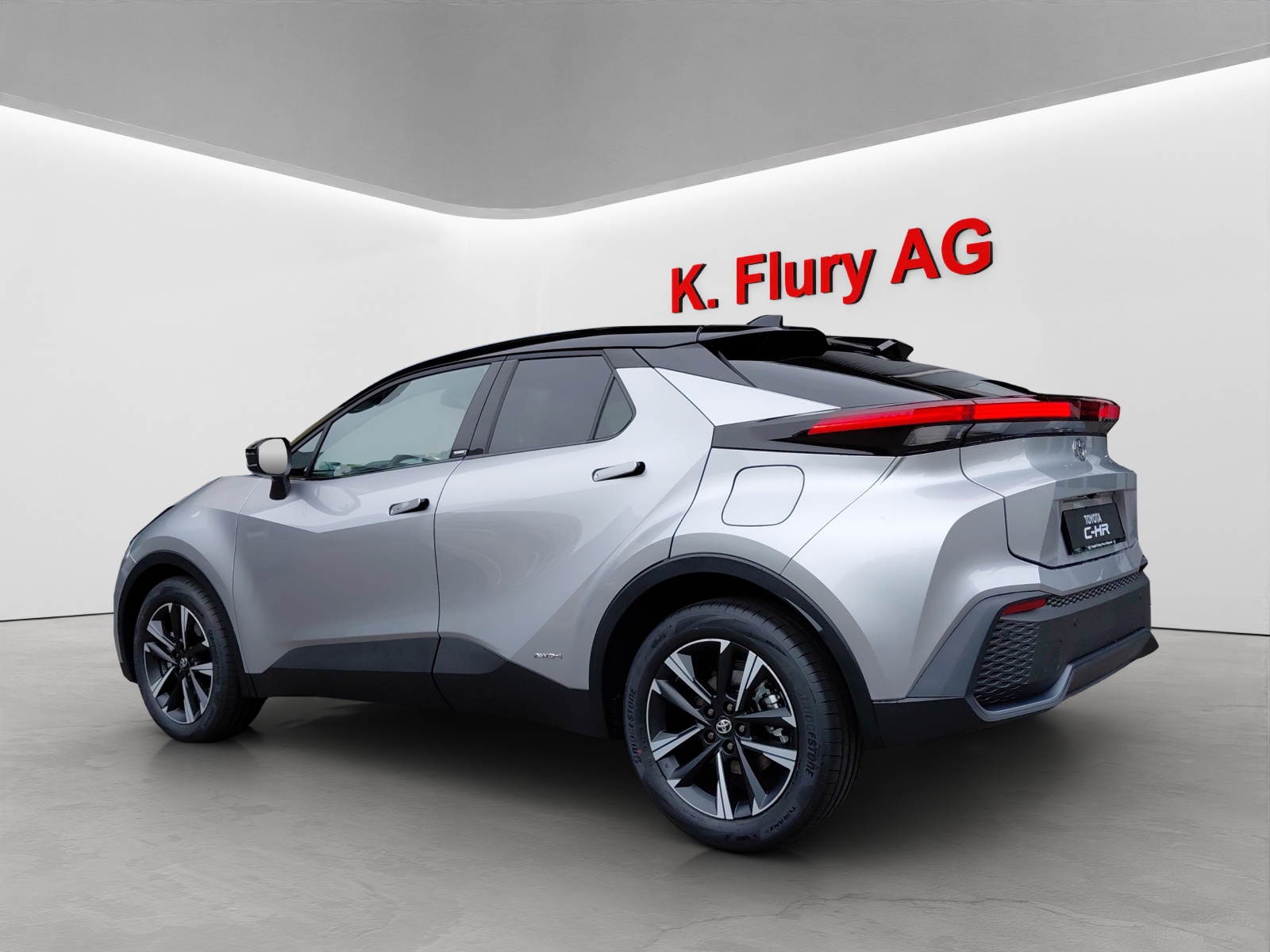 TOYOTA C-HR 2.0 HEV Swiss Edition 4x4-image-2