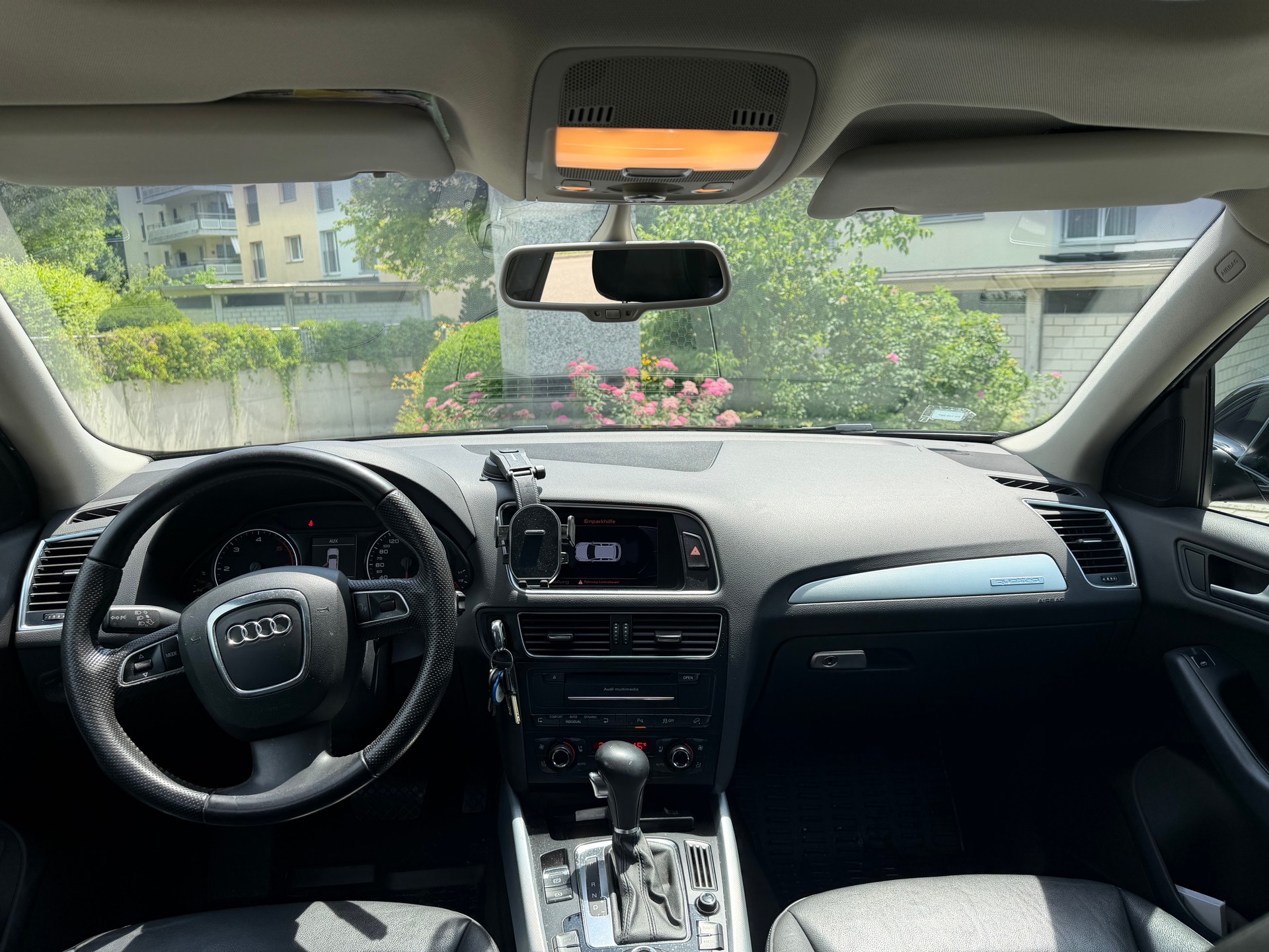 AUDI 3.0 V6 TDI quattro S-Tronic-image-1