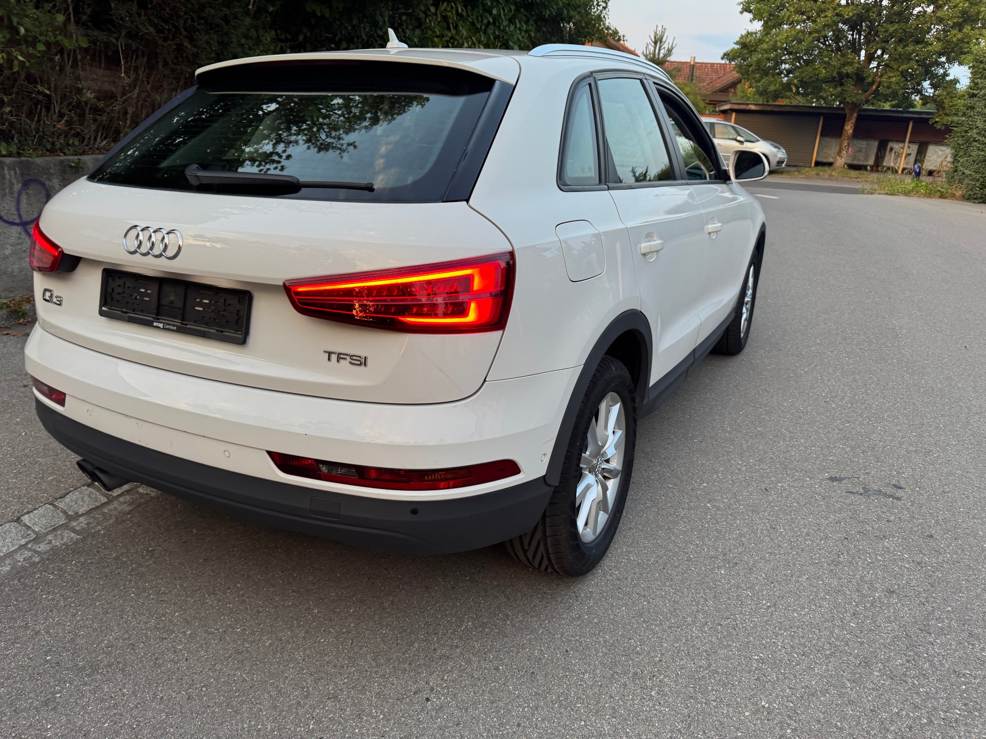 AUDI Q3 1.4 TFSI ultra-image-2