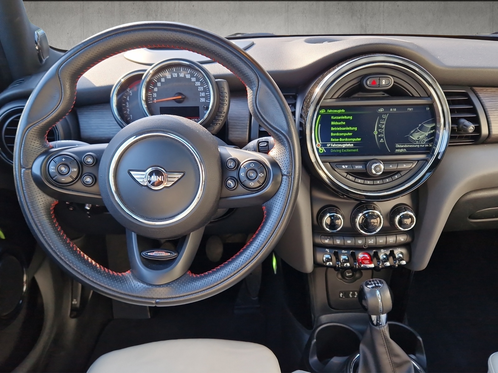 MINI Mini F55 2.0 SD Cooper-image-9