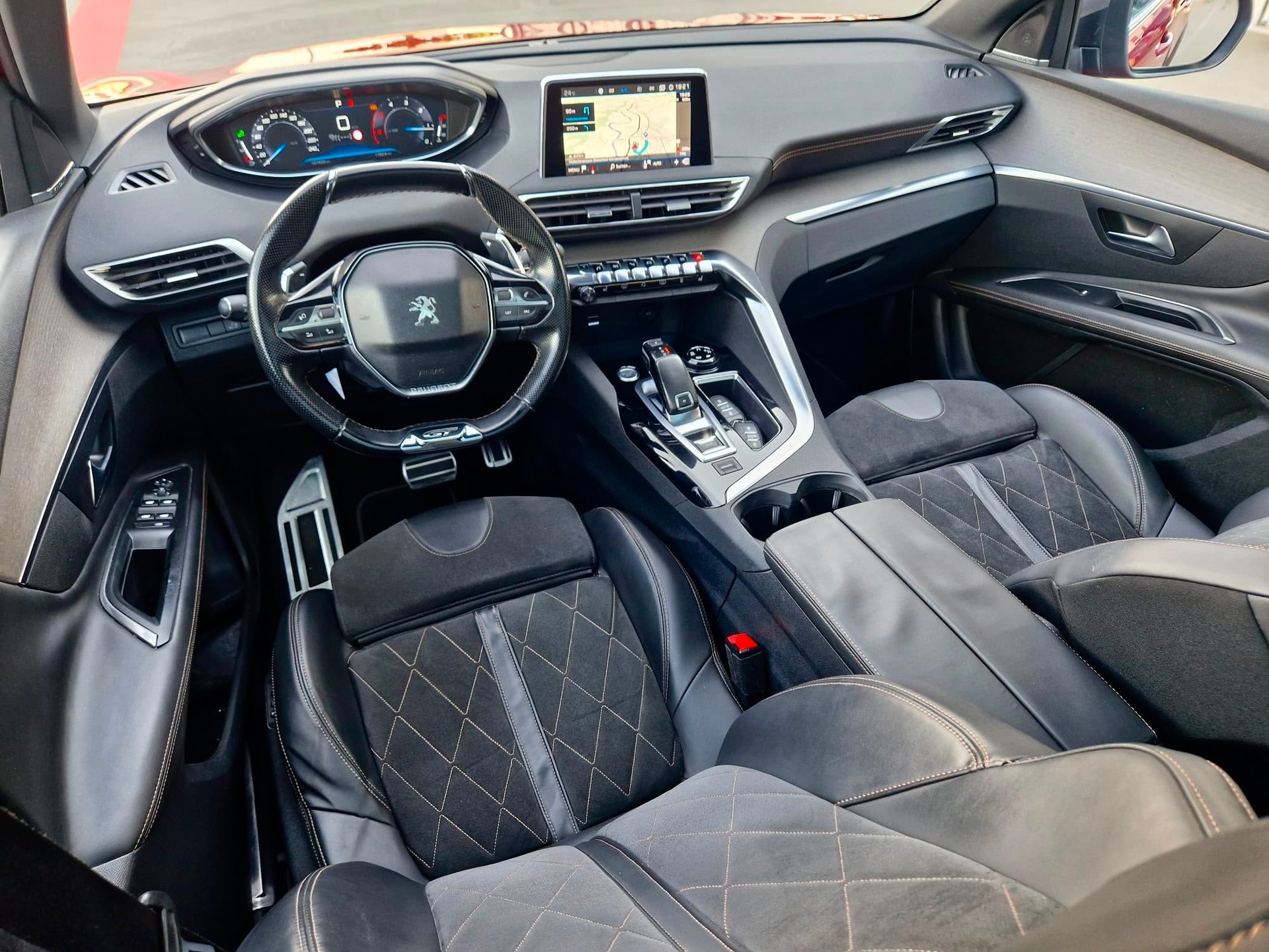 PEUGEOT 3008 2.0 BlueHDi GT EAT-image-6