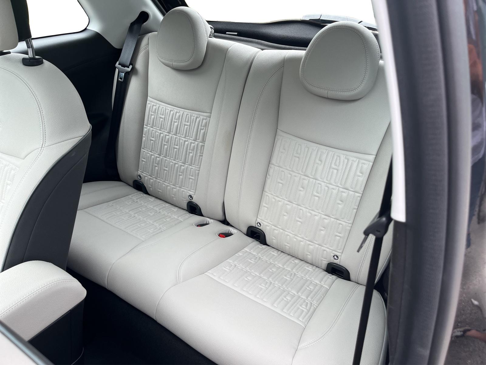 FIAT 500 La Prima-image-10