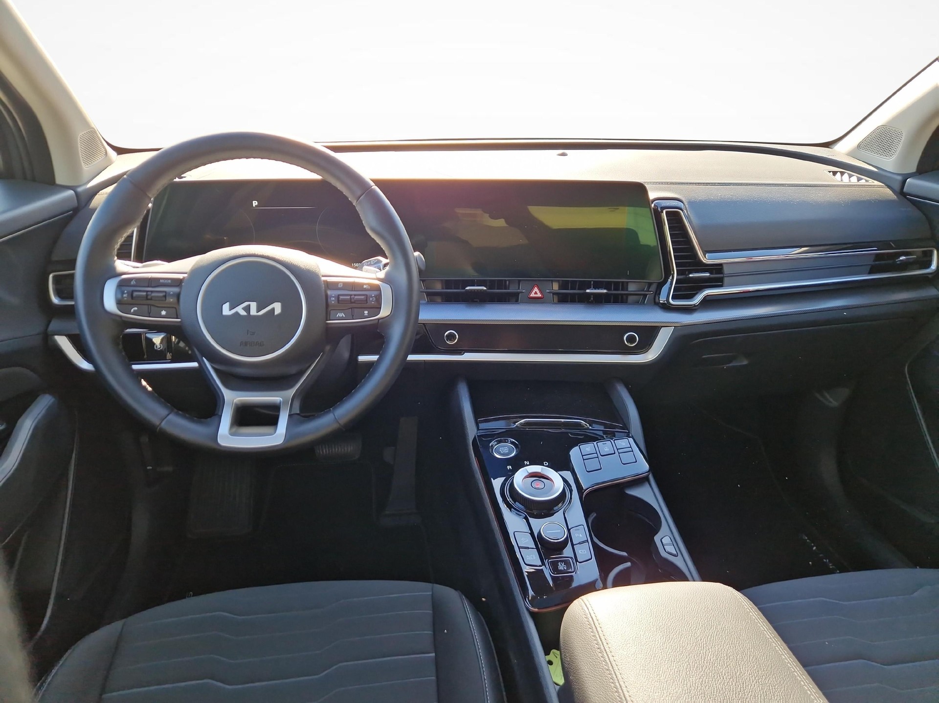 KIA Sportage 1.6 T-GDi PHEV Style-image-8