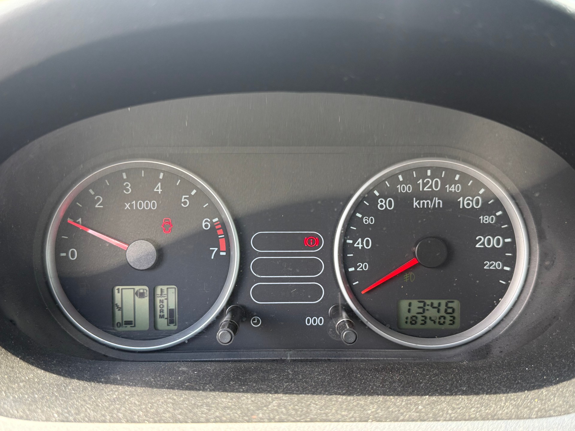 FORD Fiesta 1.4 16V Trend-image-4