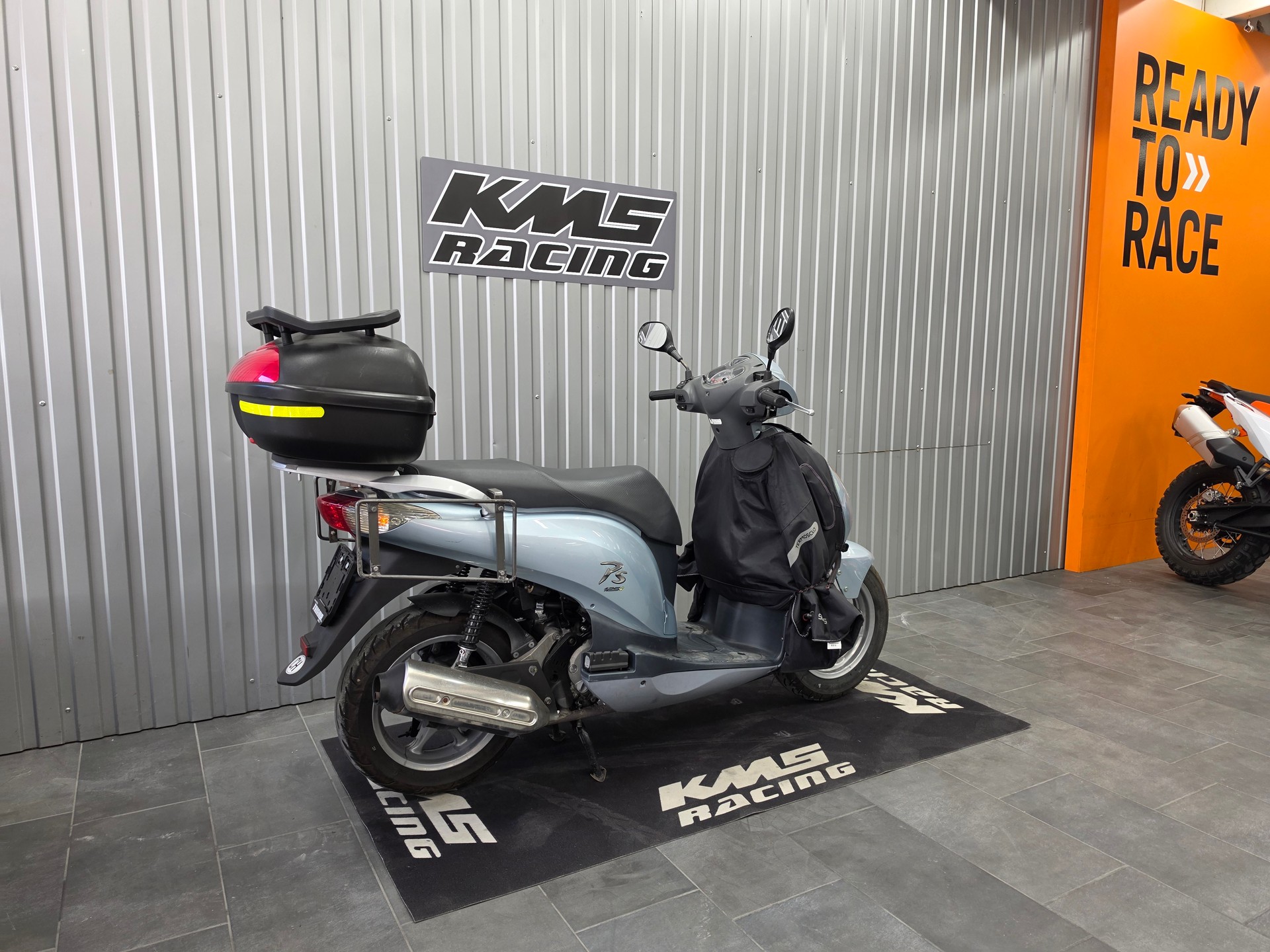 HONDA PS 125i-showroom-element-2
