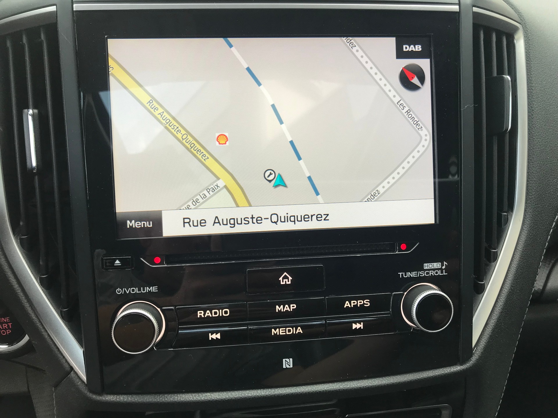 SUBARU Forester 2.0i e-Boxer Swiss Plus Lineartronic-image-12