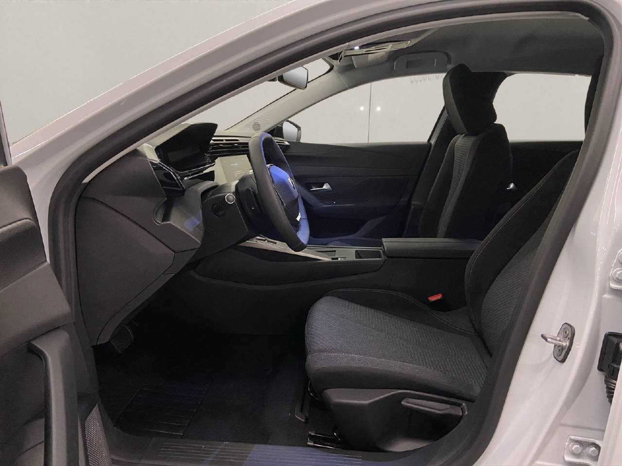 PEUGEOT 308 SW 1.2 Hybrid Style EW-image-4
