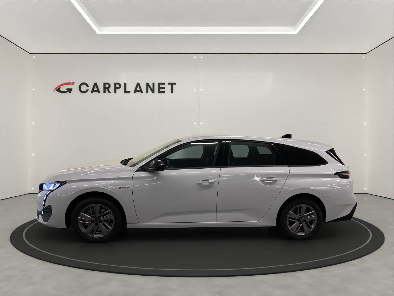 PEUGEOT 308 SW 1.2 Hybrid Style EW-image-1