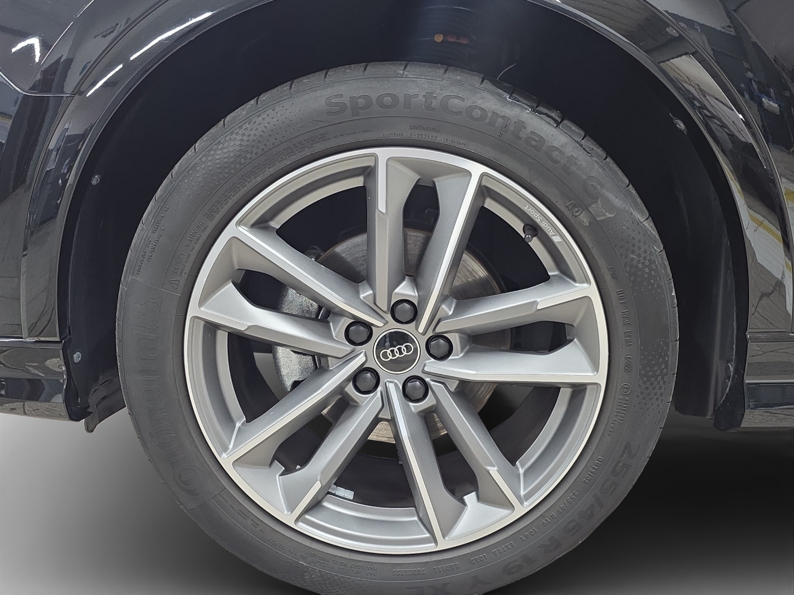 AUDI Q3 35 TFSI S line Attraction S-tronic-image-13
