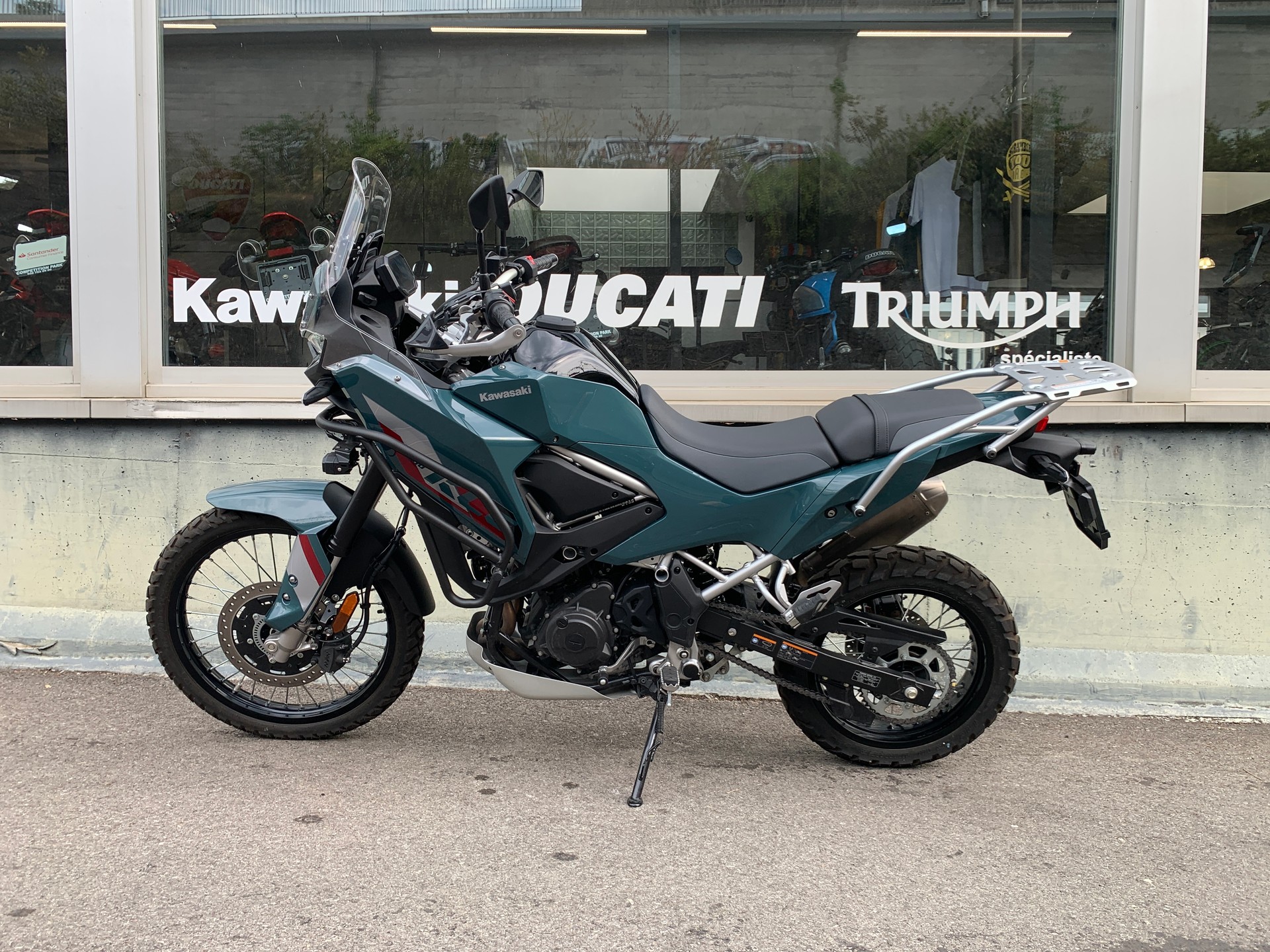 KAWASAKI KLE 500 Rally-showroom-element-1