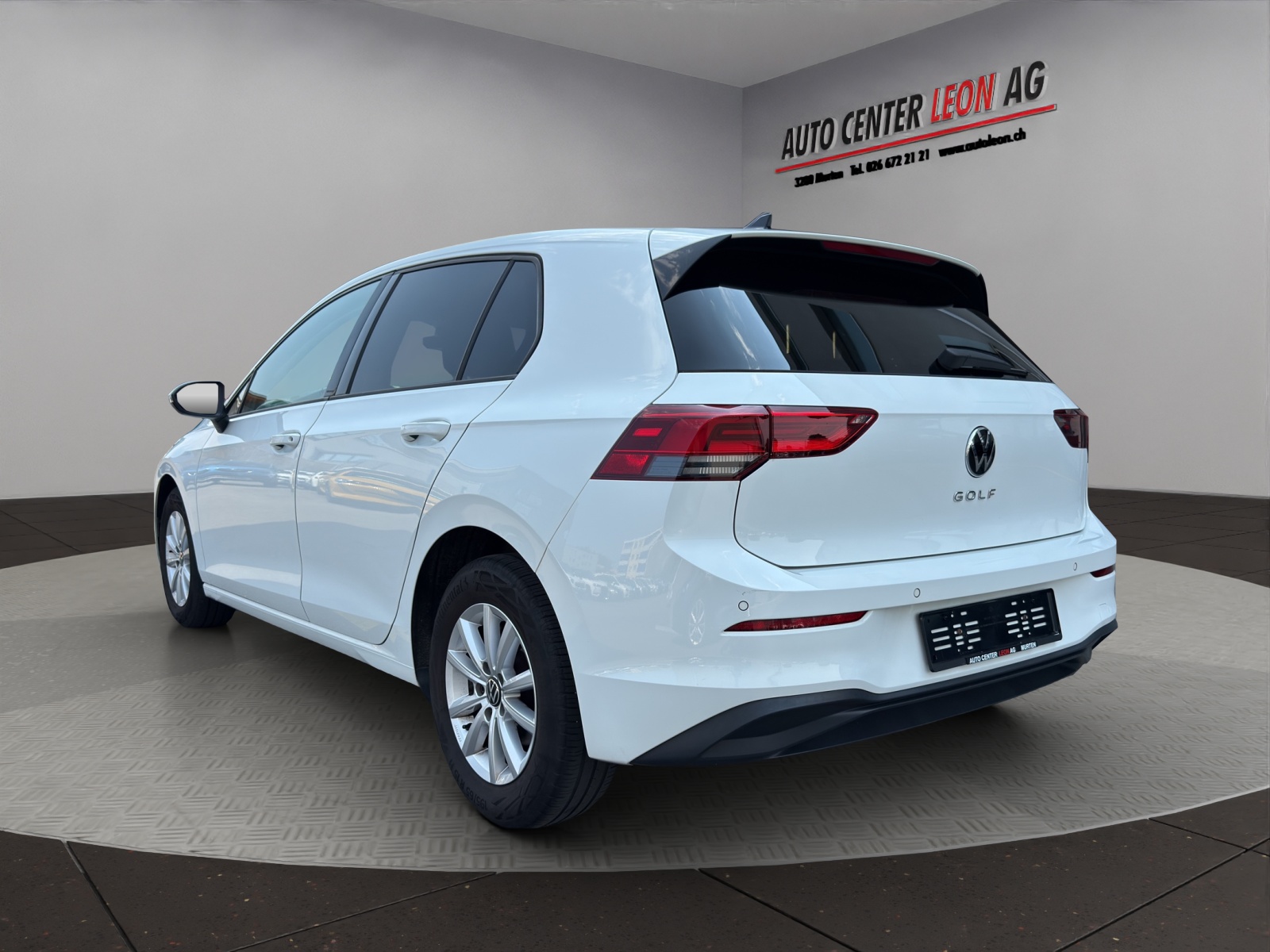 VW Golf 1.0 TSI Value-image-3