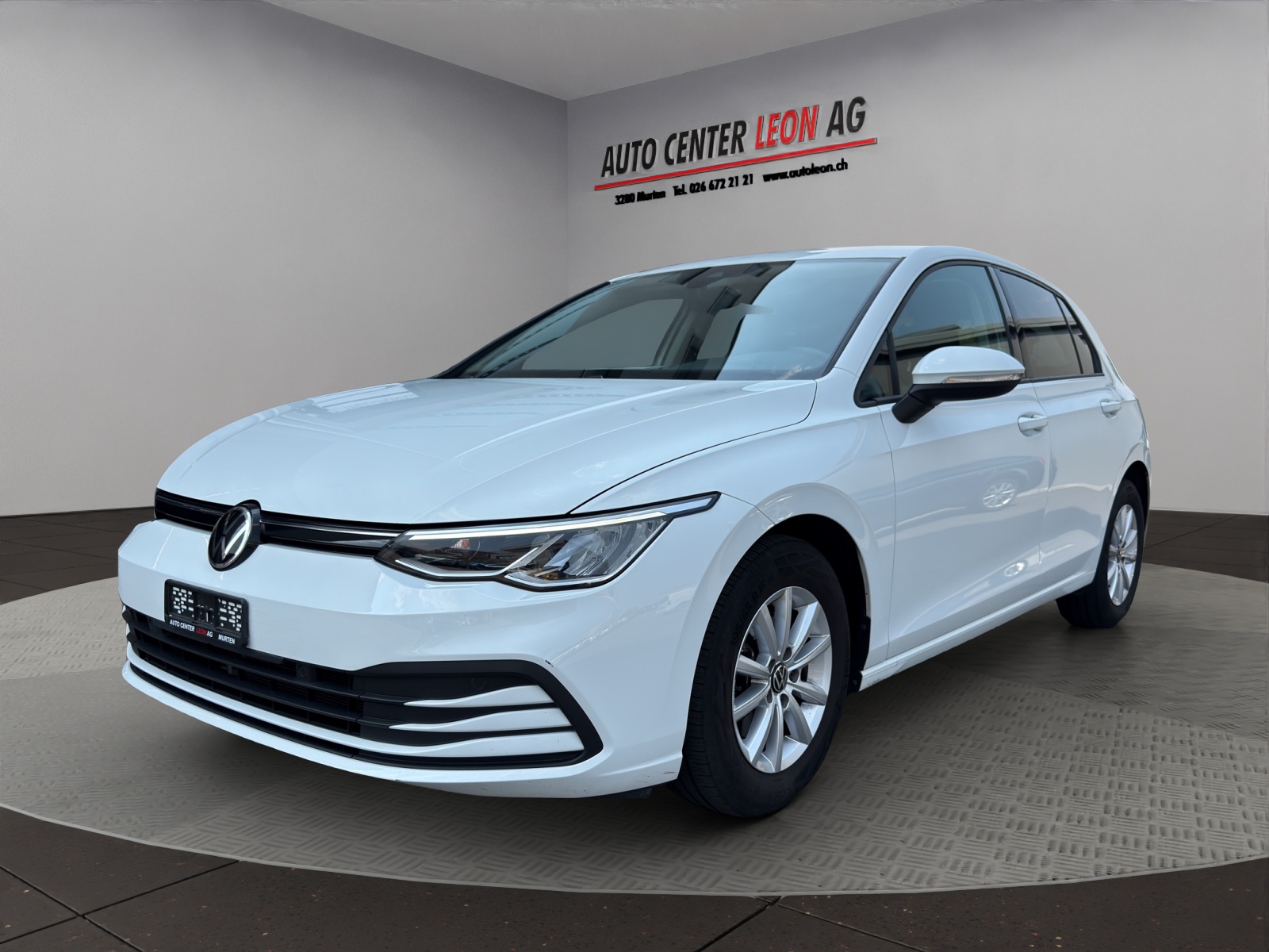 VW Golf 1.0 TSI Value-image-1