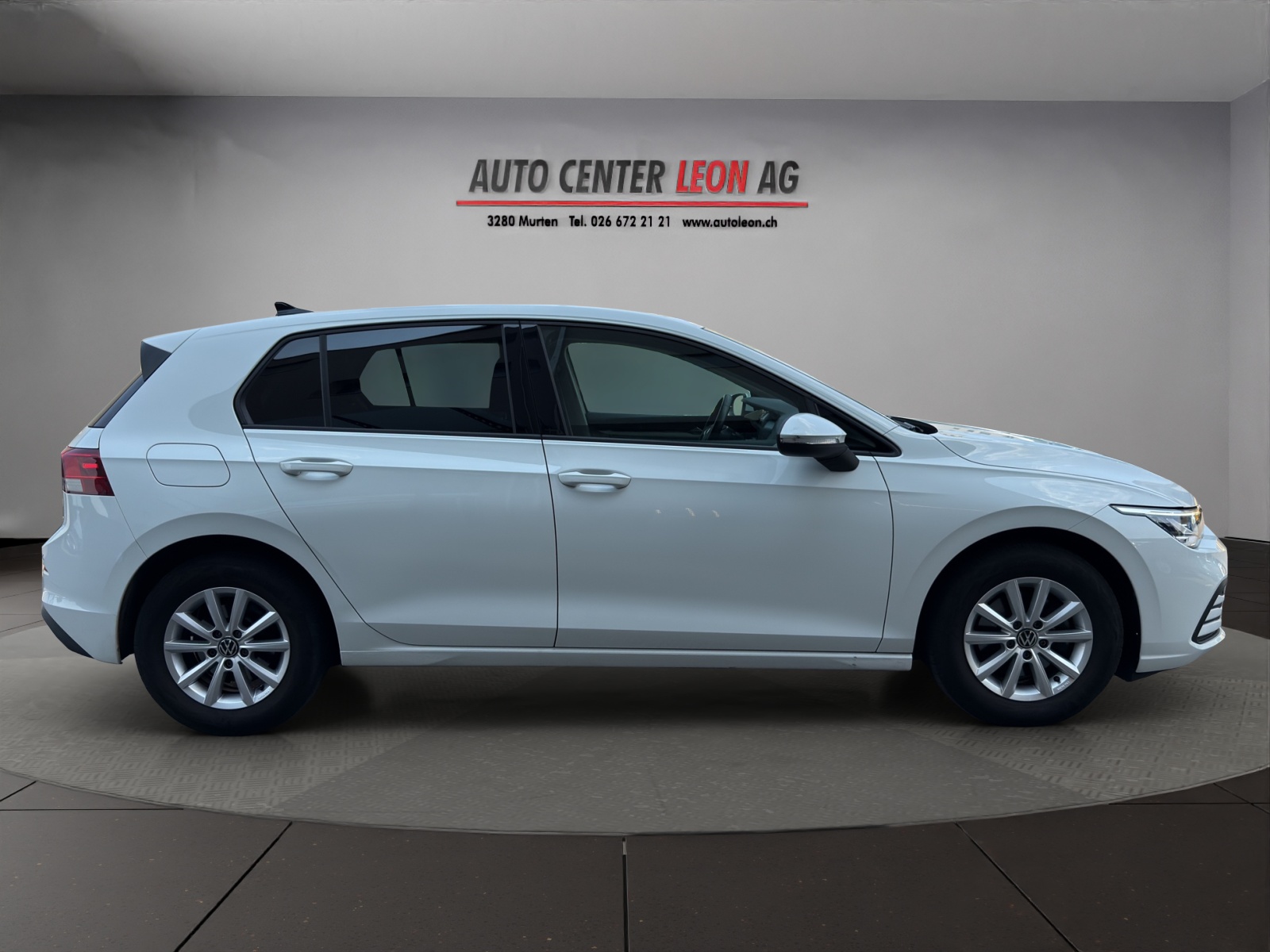 VW Golf 1.0 TSI Value-image-6