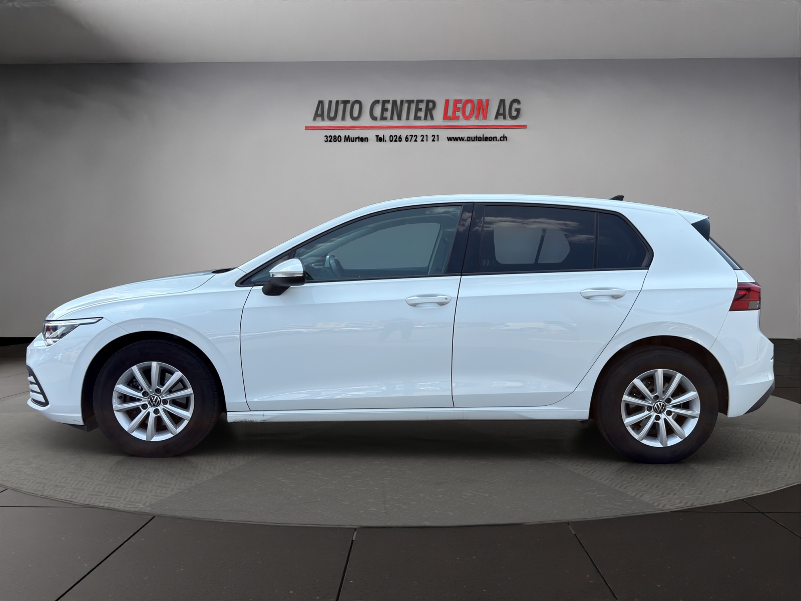 VW Golf 1.0 TSI Value-image-2