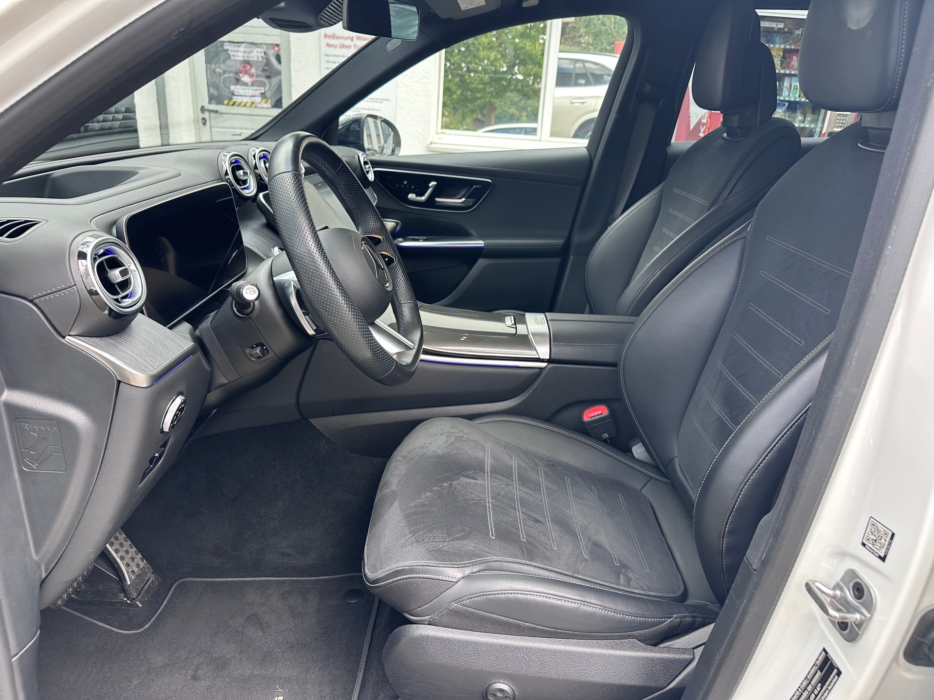 MERCEDES-BENZ GLC 400 e 4Matic 9G-Tronic-image-10