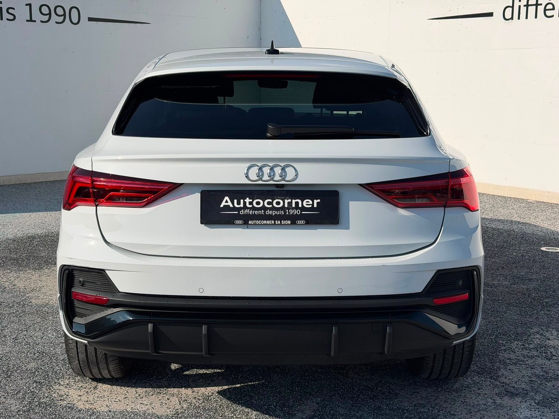 AUDI Q3 Sportback 40 TFSI S line quattro S-tronic-showroom-element-3