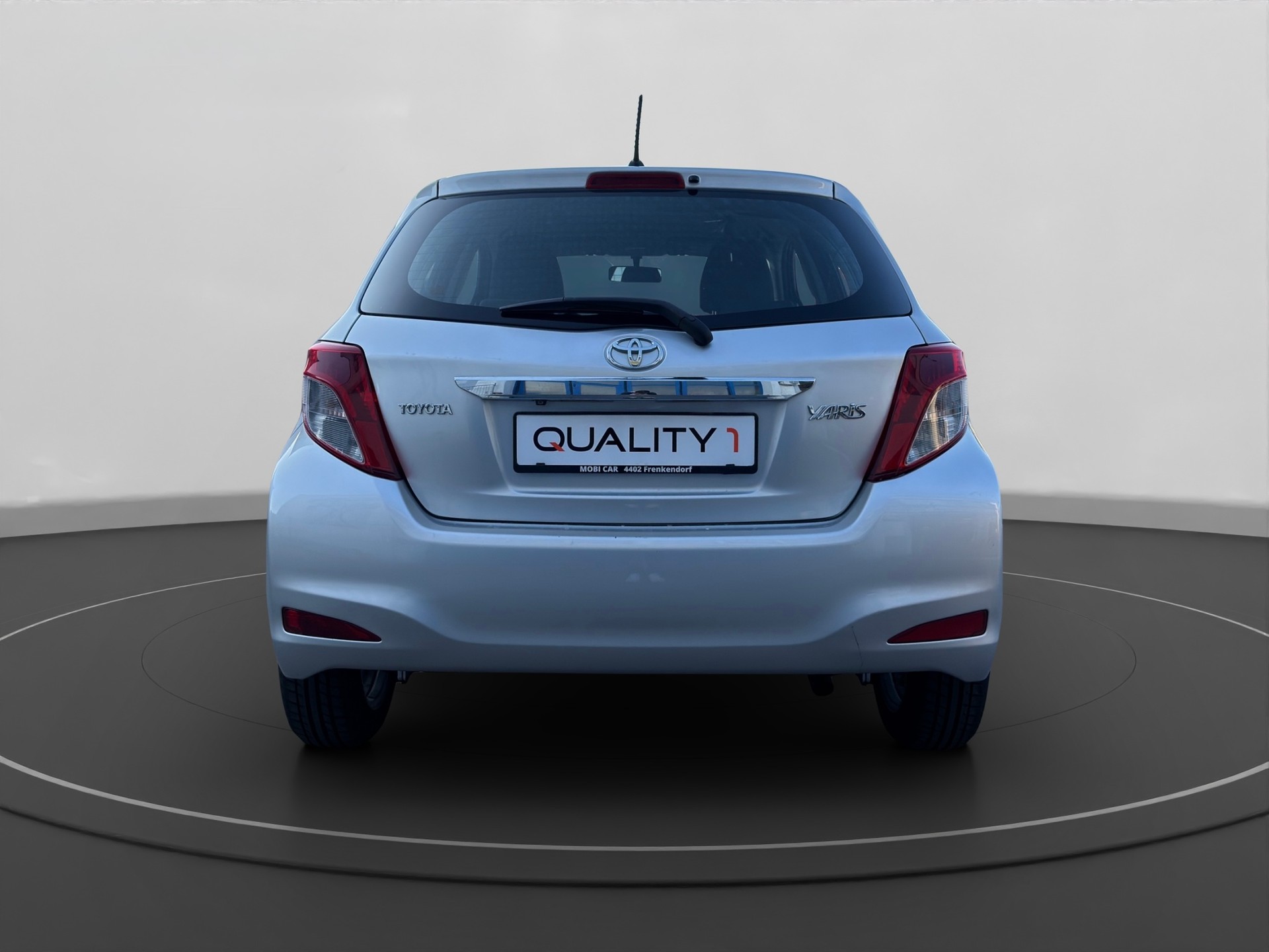 TOYOTA Yaris 1.33 Style Multidrive-image-3