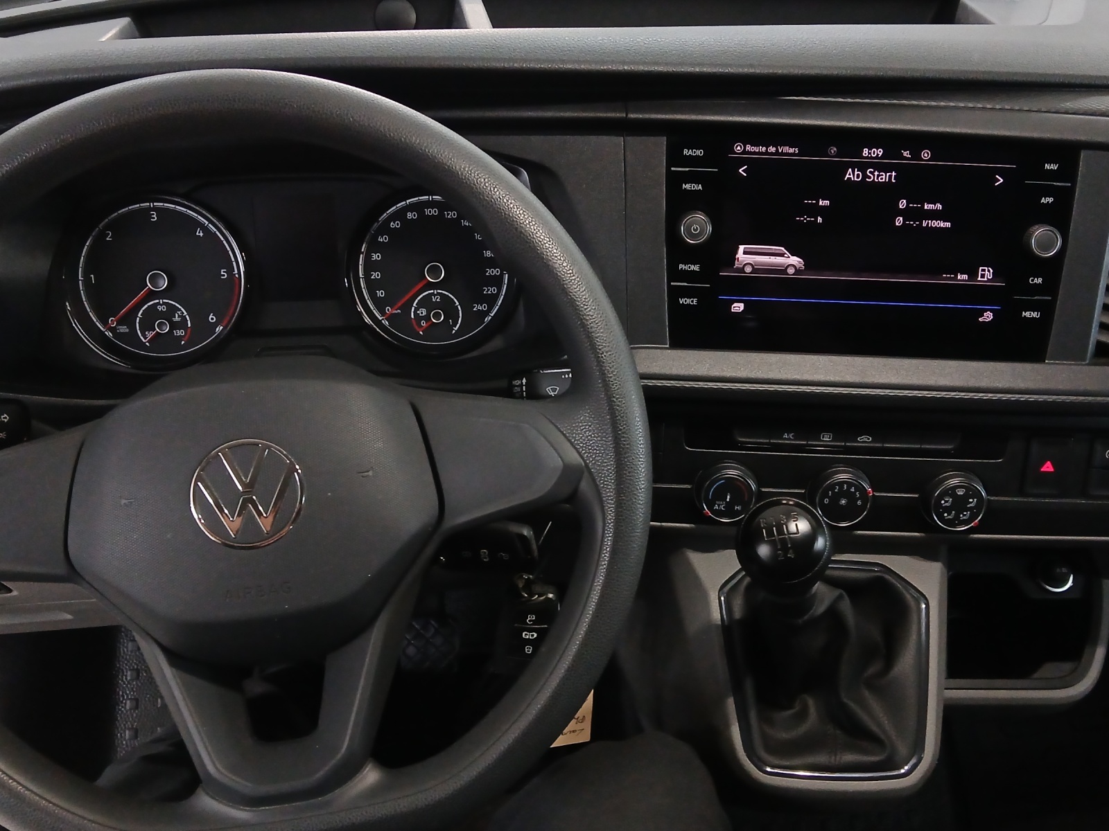 VW T6.1 2.0 TDI-image-8