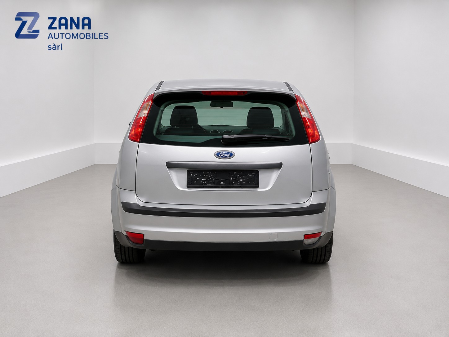 FORD Focus 1.6i Carving Automatic-image-2