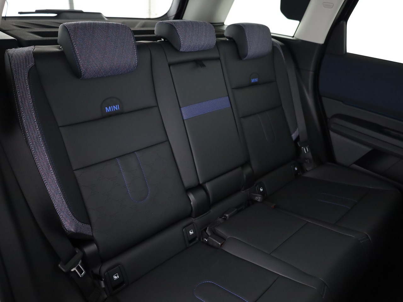 MINI Countryman E-image-14