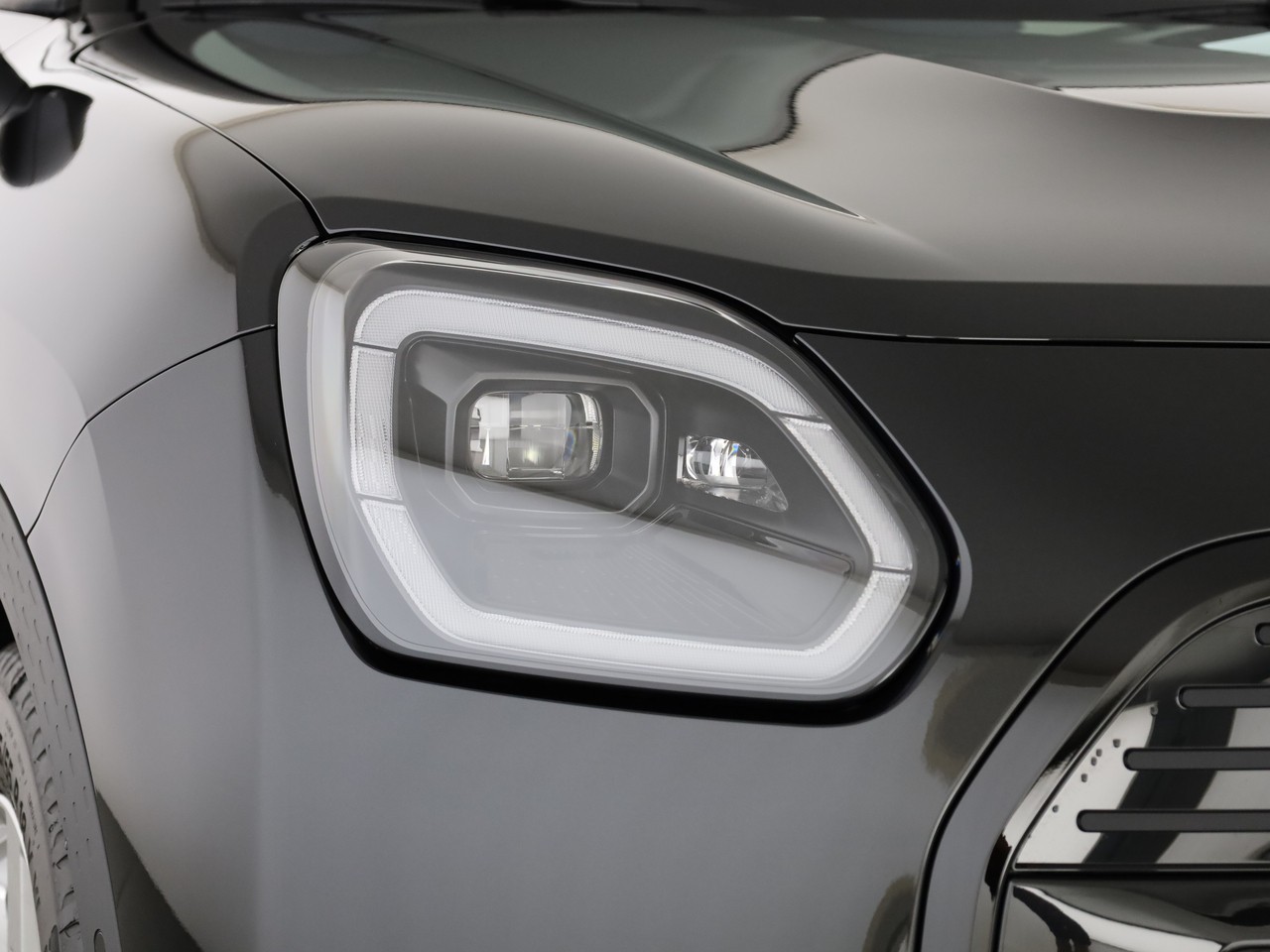 MINI Countryman E-image-5