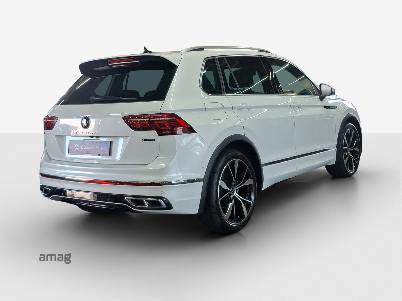 VW Tiguan 2.0TSI R-Line 4Motion DSG-image-4