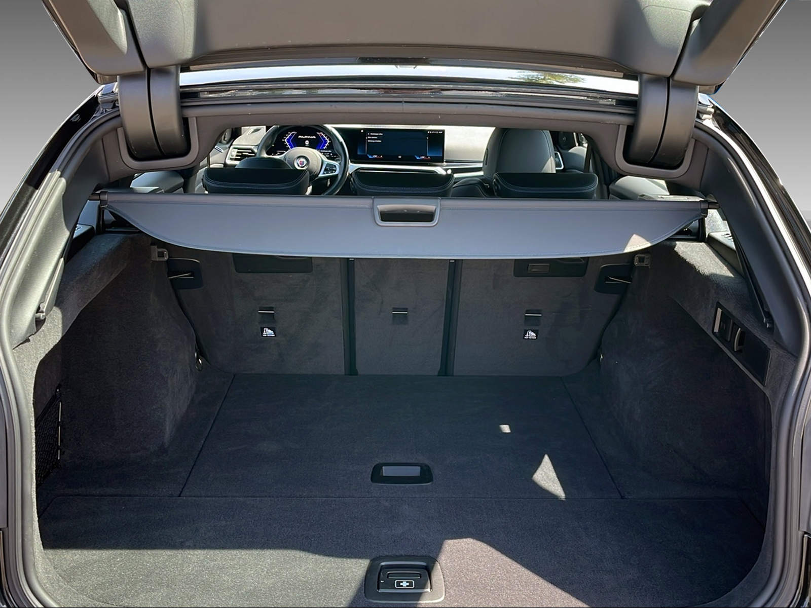 BMW B3 BiTurbo 3.0 Touring xDrive-image-9