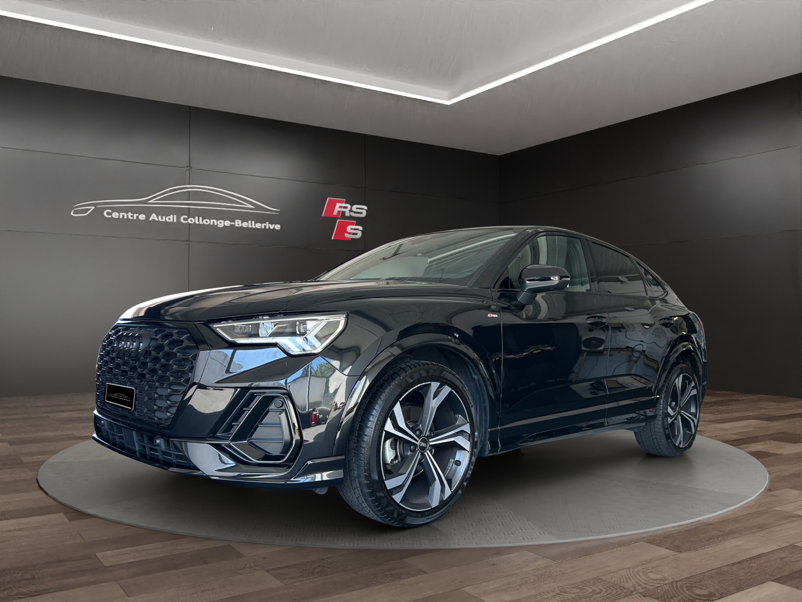AUDI Q3 Sportback 35 TFSI S line Attraction S-tronic-image-0