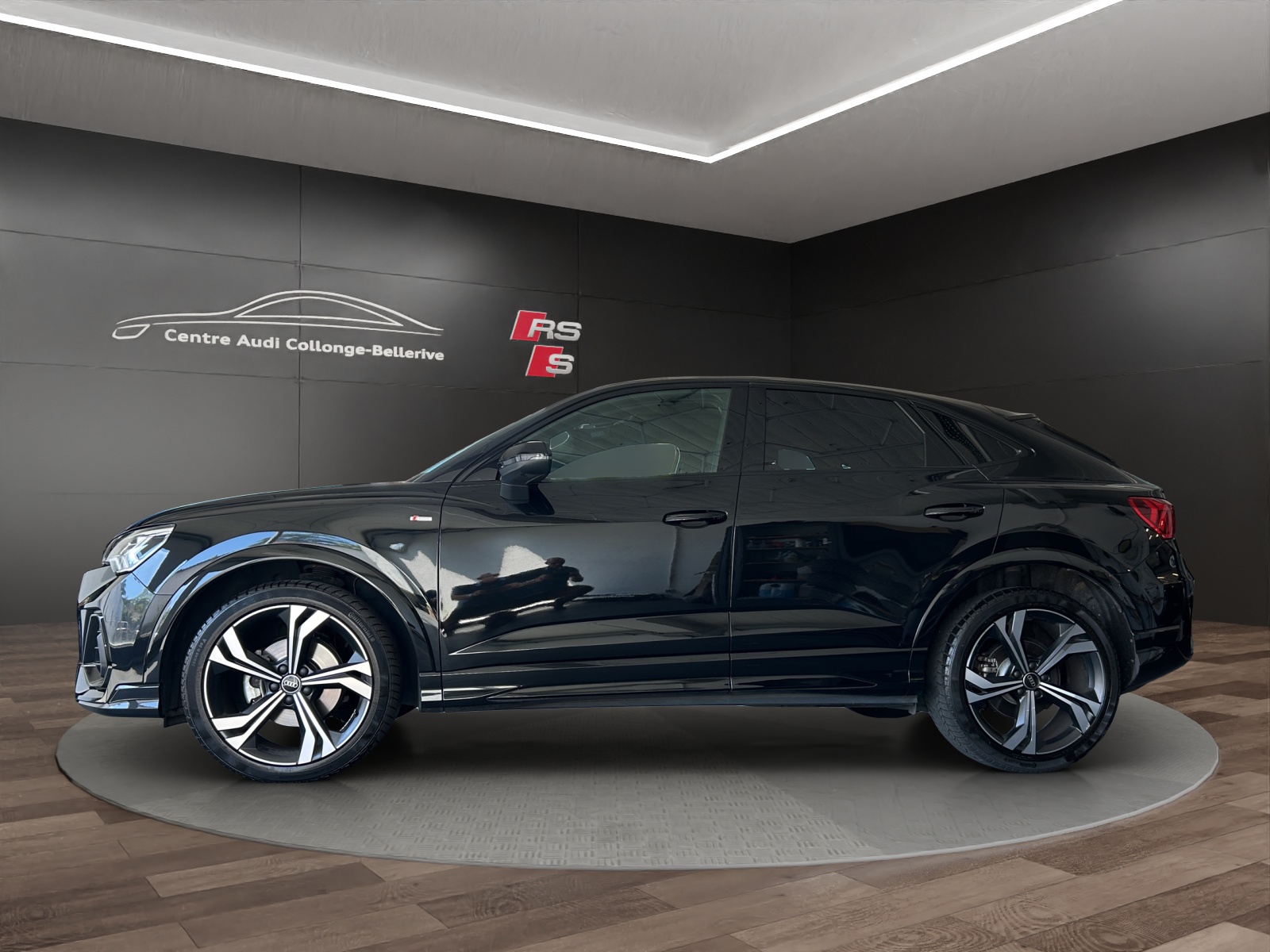 AUDI Q3 Sportback 35 TFSI S line Attraction S-tronic-image-2