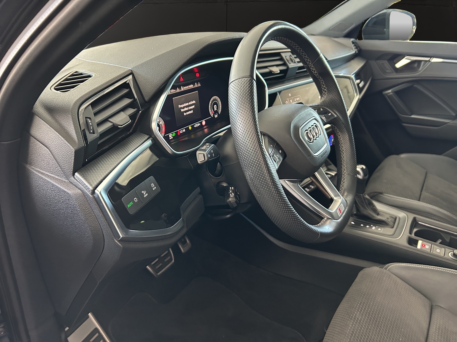 AUDI Q3 Sportback 35 TFSI S line Attraction S-tronic-image-18