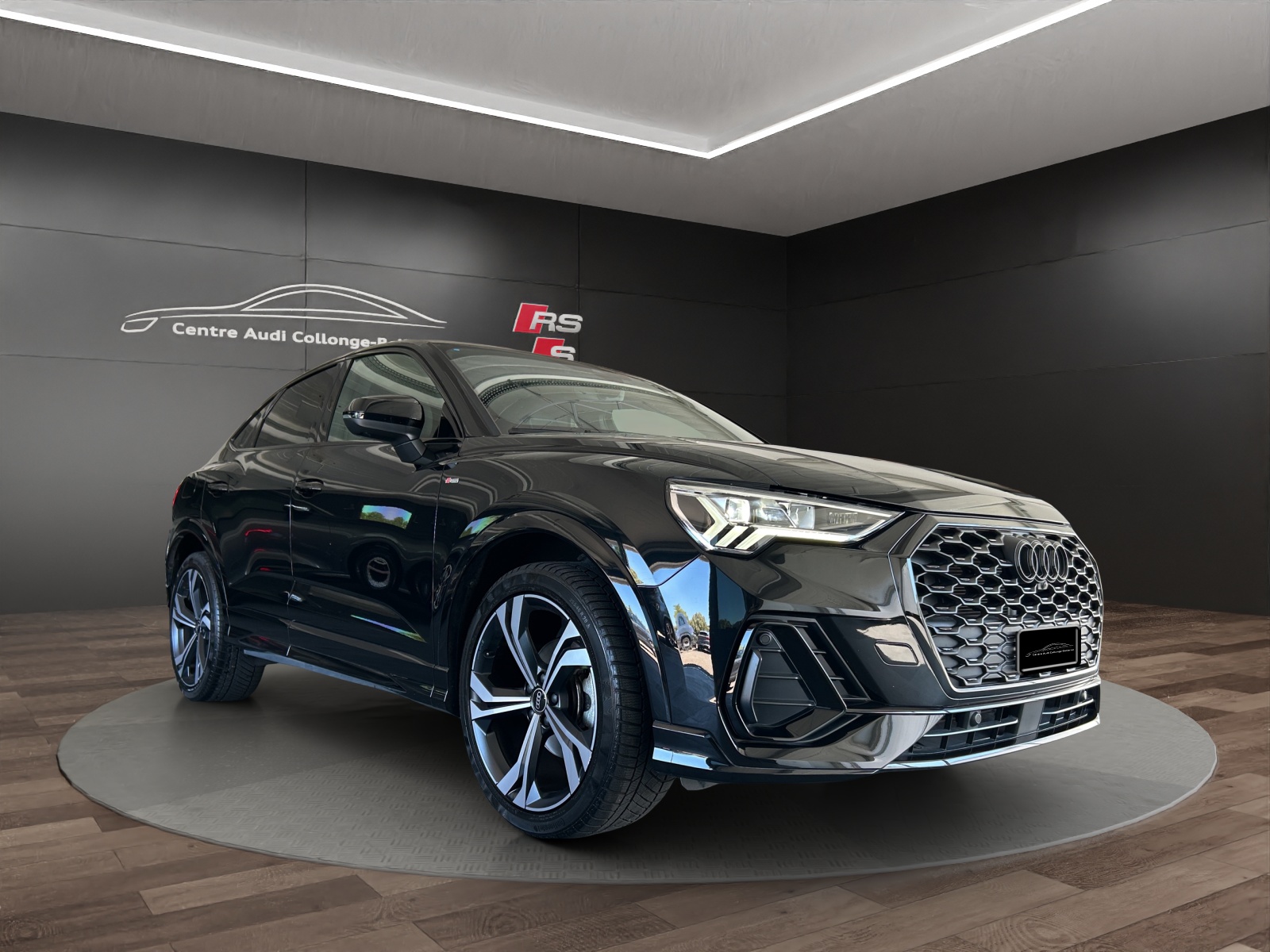 AUDI Q3 Sportback 35 TFSI S line Attraction S-tronic-image-7