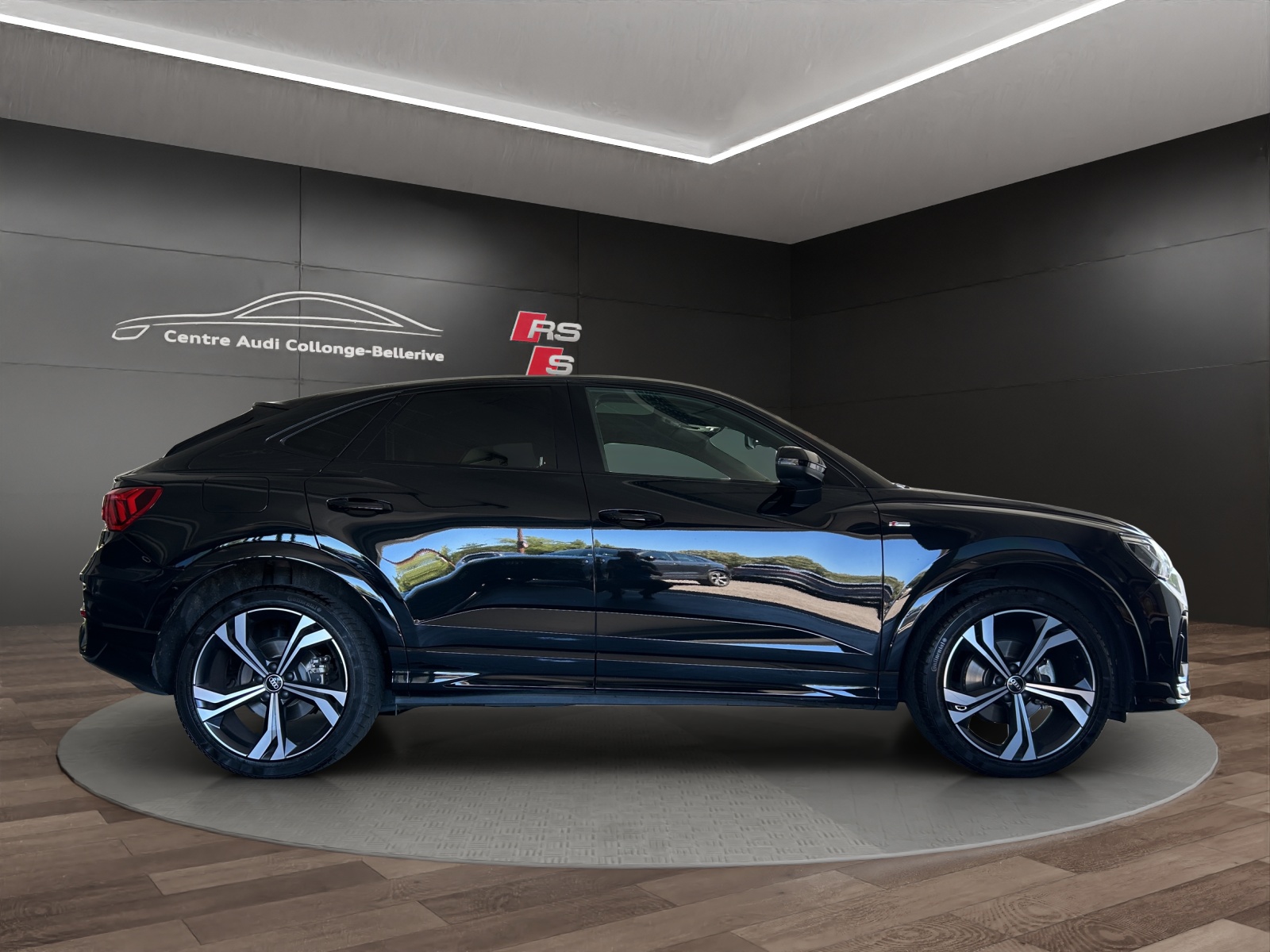 AUDI Q3 Sportback 35 TFSI S line Attraction S-tronic-image-6
