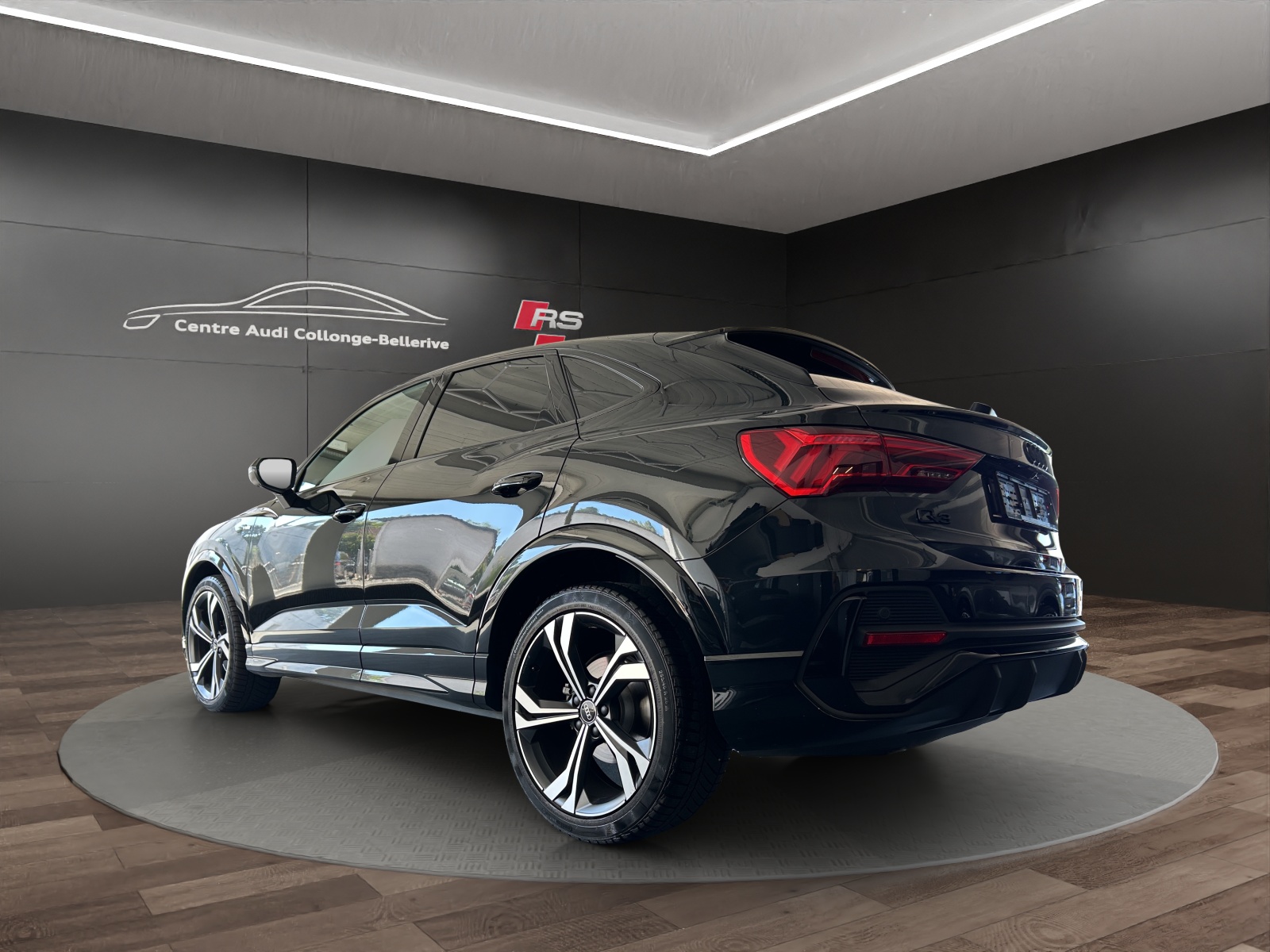 AUDI Q3 Sportback 35 TFSI S line Attraction S-tronic-image-3