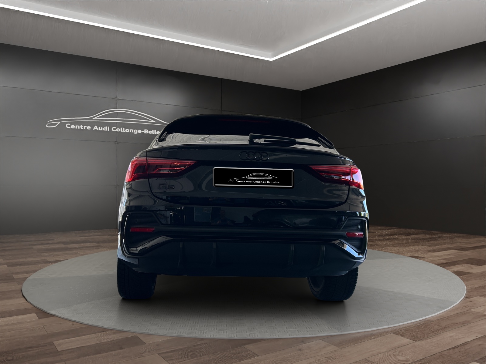 AUDI Q3 Sportback 35 TFSI S line Attraction S-tronic-image-4