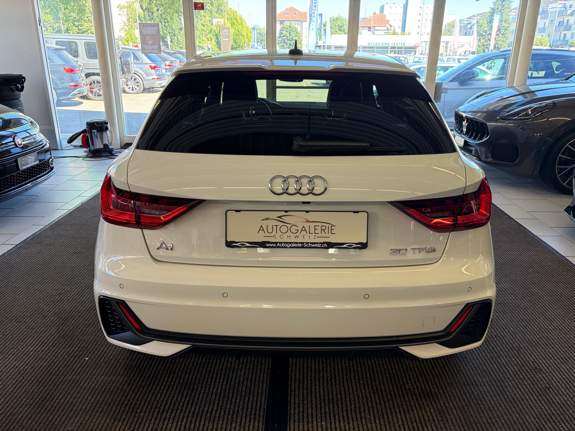 AUDI A1 Sportback 30 TFSI S Line S-tronic | CH Fahrzeug | LED | Kamera | Adaptiver Tempomat | 17" |-image-23