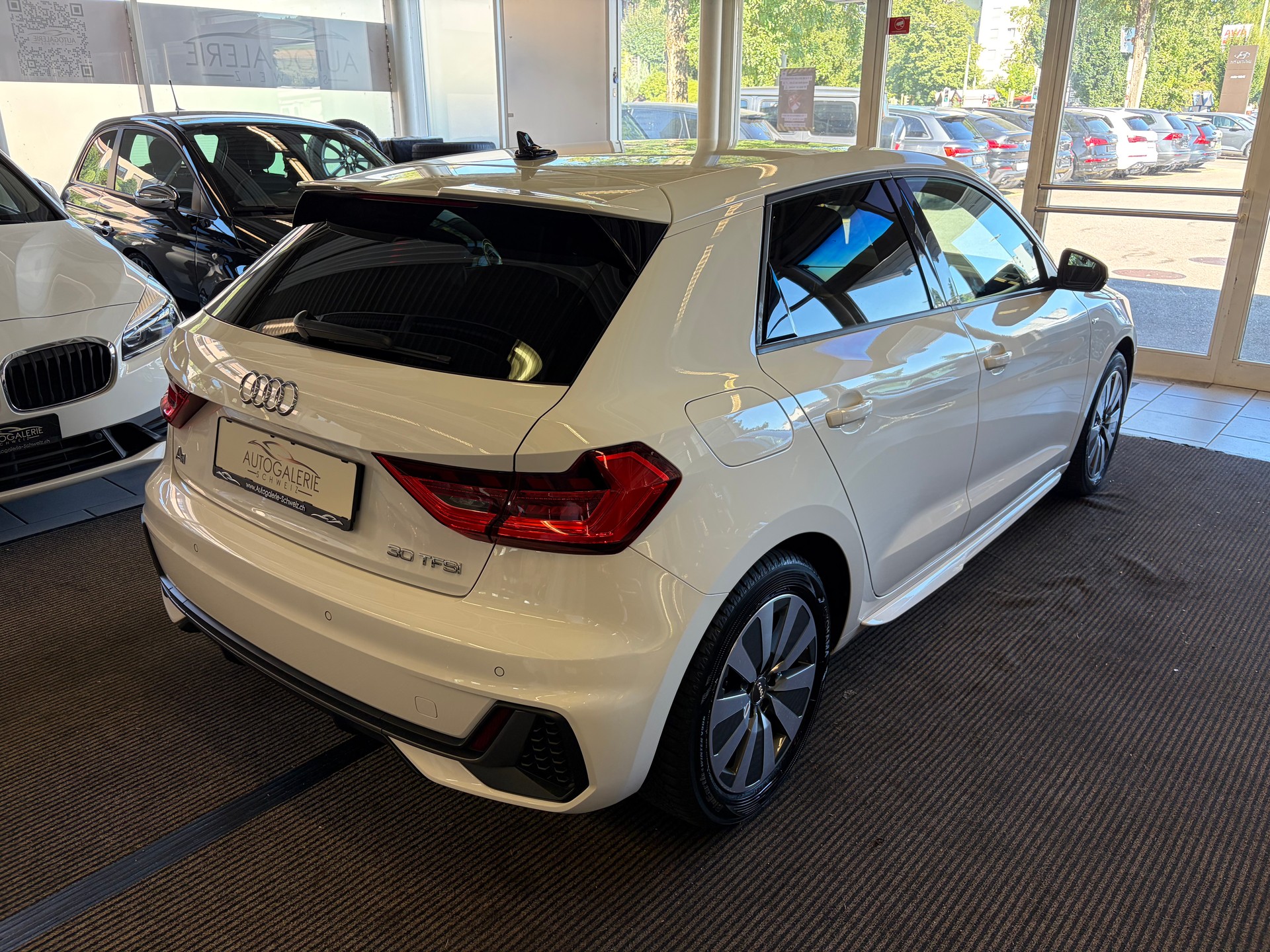 AUDI A1 Sportback 30 TFSI S Line S-tronic | CH Fahrzeug | LED | Kamera | Adaptiver Tempomat | 17" |-image-26