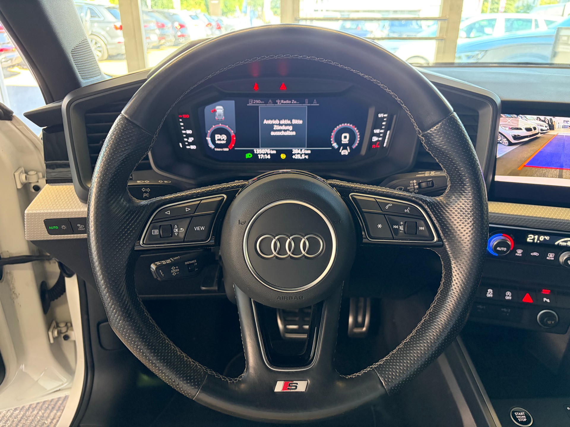 AUDI A1 Sportback 30 TFSI S Line S-tronic | CH Fahrzeug | LED | Kamera | Adaptiver Tempomat | 17" |-image-19