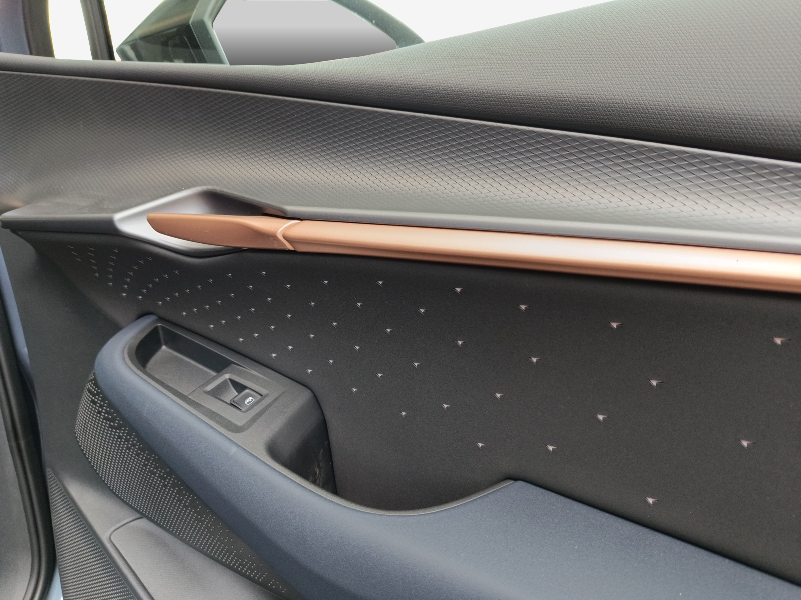 CUPRA Tavascan Type 9 77 kWh Adrenaline-image-14