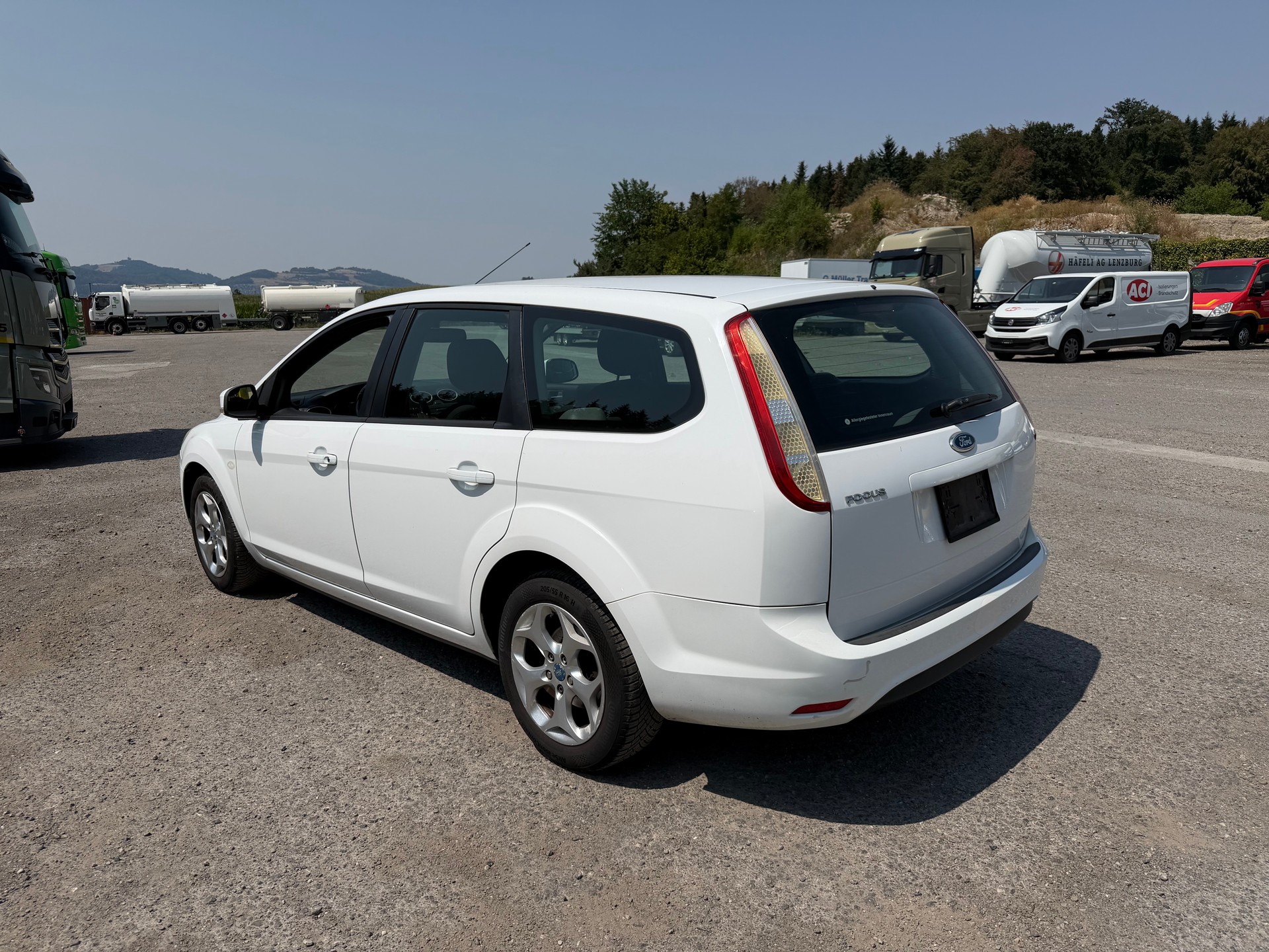 FORD Focus 1.6i VCT Carving-image-4
