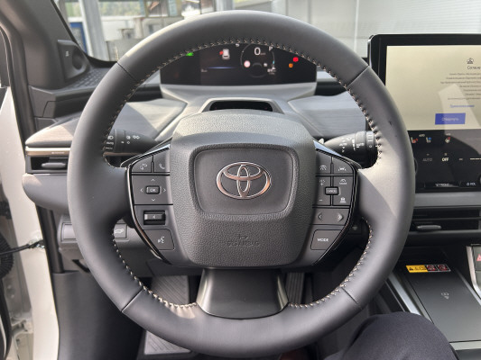 TOYOTA bZ4X Tour. Prem. 74.7 AWD-image-7