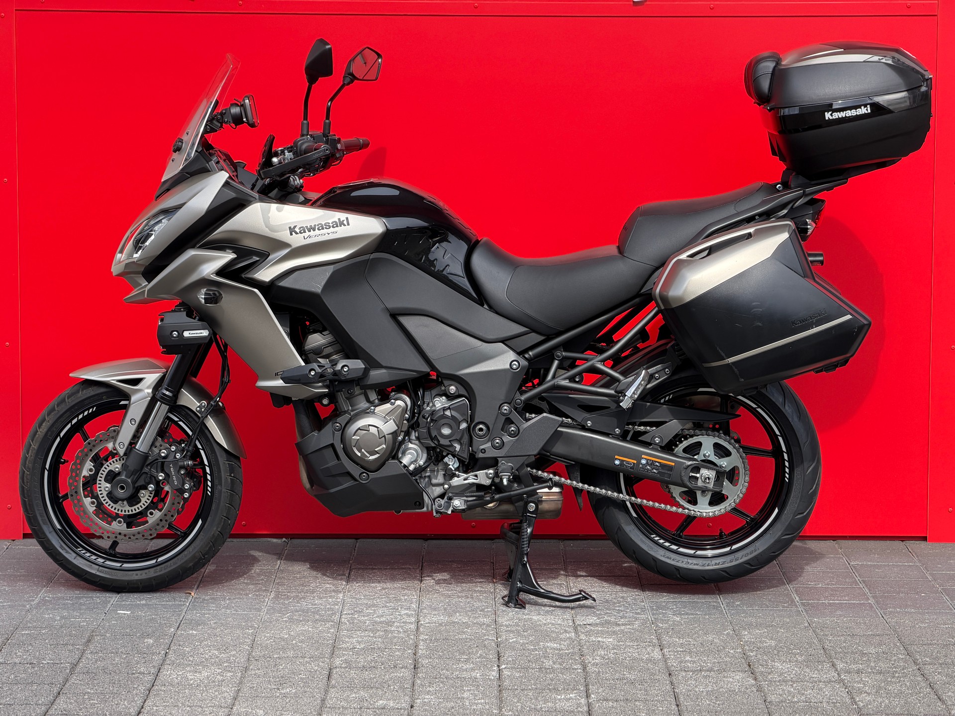KAWASAKI Versys 1000 ABS Grand Tourer-showroom-element-1