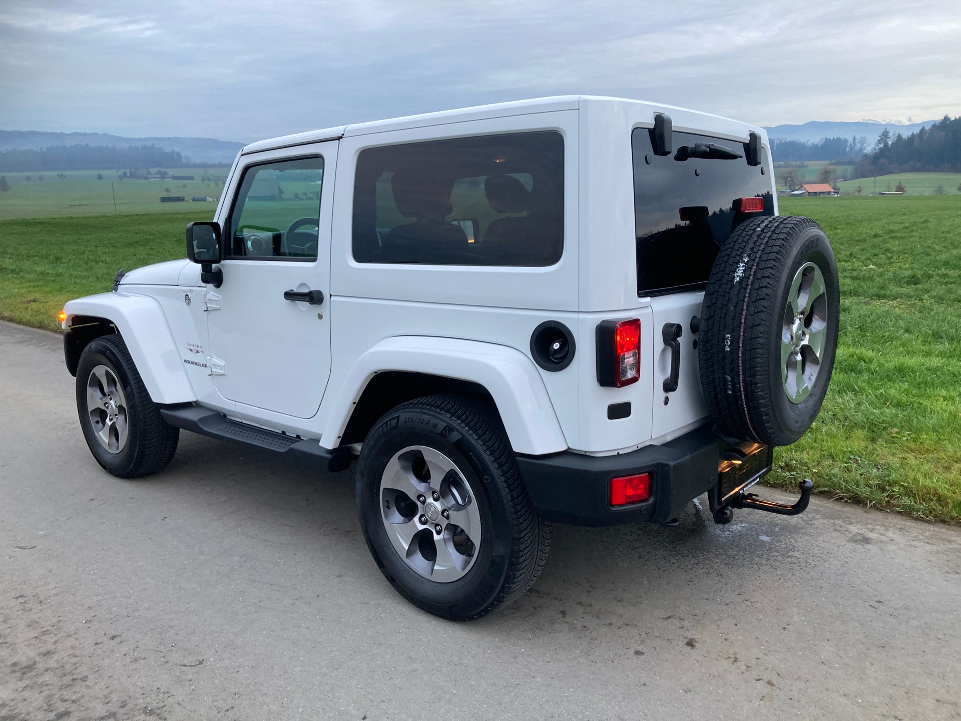 JEEP Wrangler 2.8 CRD Sahara Automatic hardtop mit Anhängerkupplung 2`800 KG-image-3