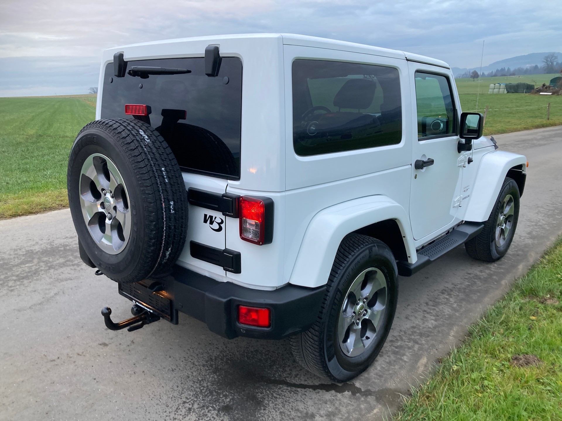JEEP Wrangler 2.8 CRD Sahara Automatic hardtop mit Anhängerkupplung 2`800 KG-image-2