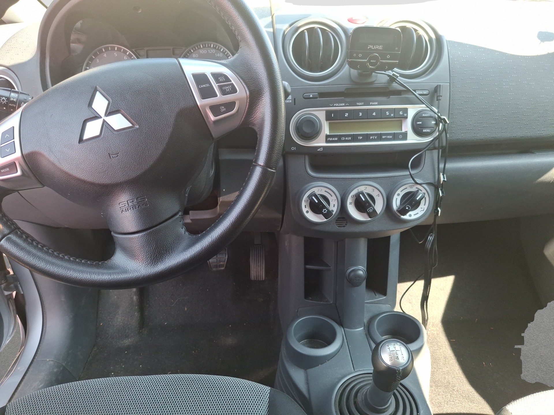 MITSUBISHI Colt 1.3 16V Jubilé (35) ClearTec-image-2